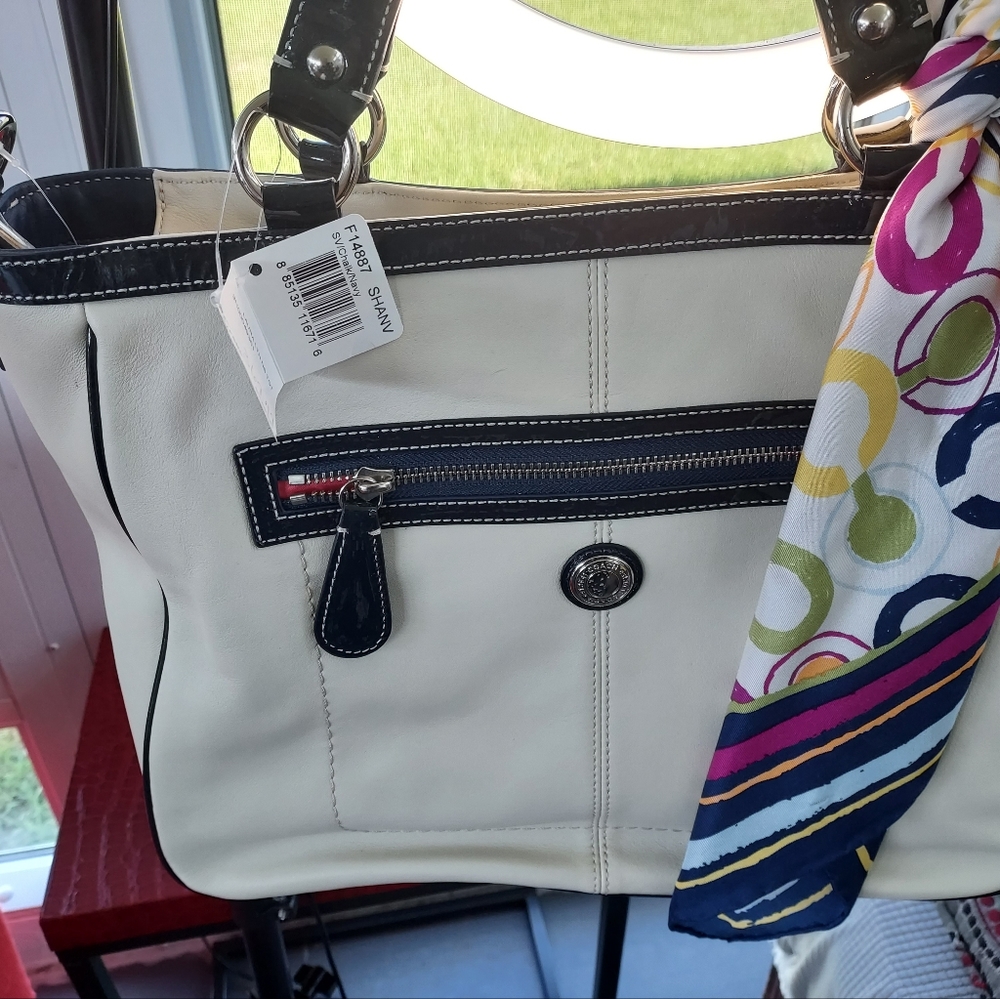 Authentic purse